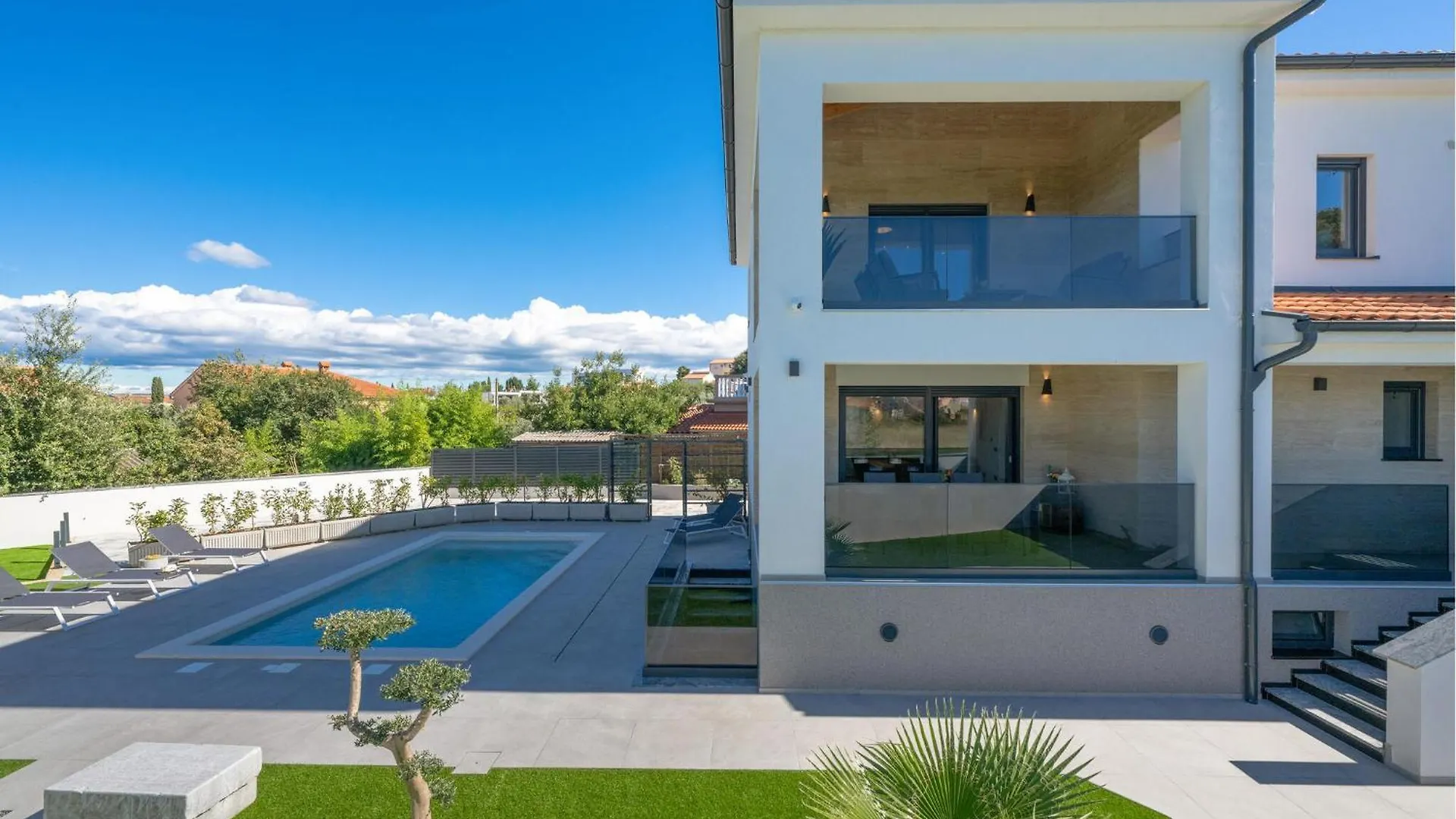 Awesome Home In Stinjan With Wifi