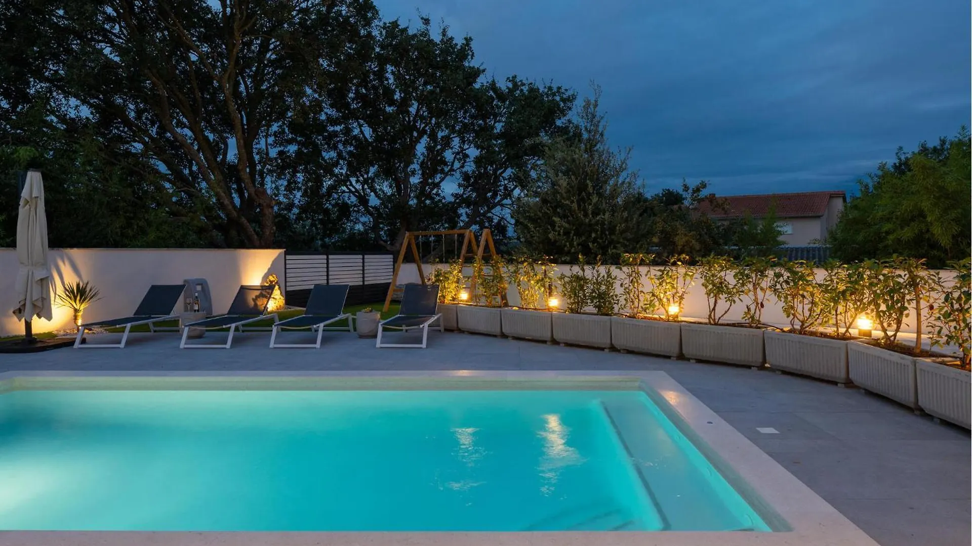 Awesome Home In Stinjan With Wifi Holiday home